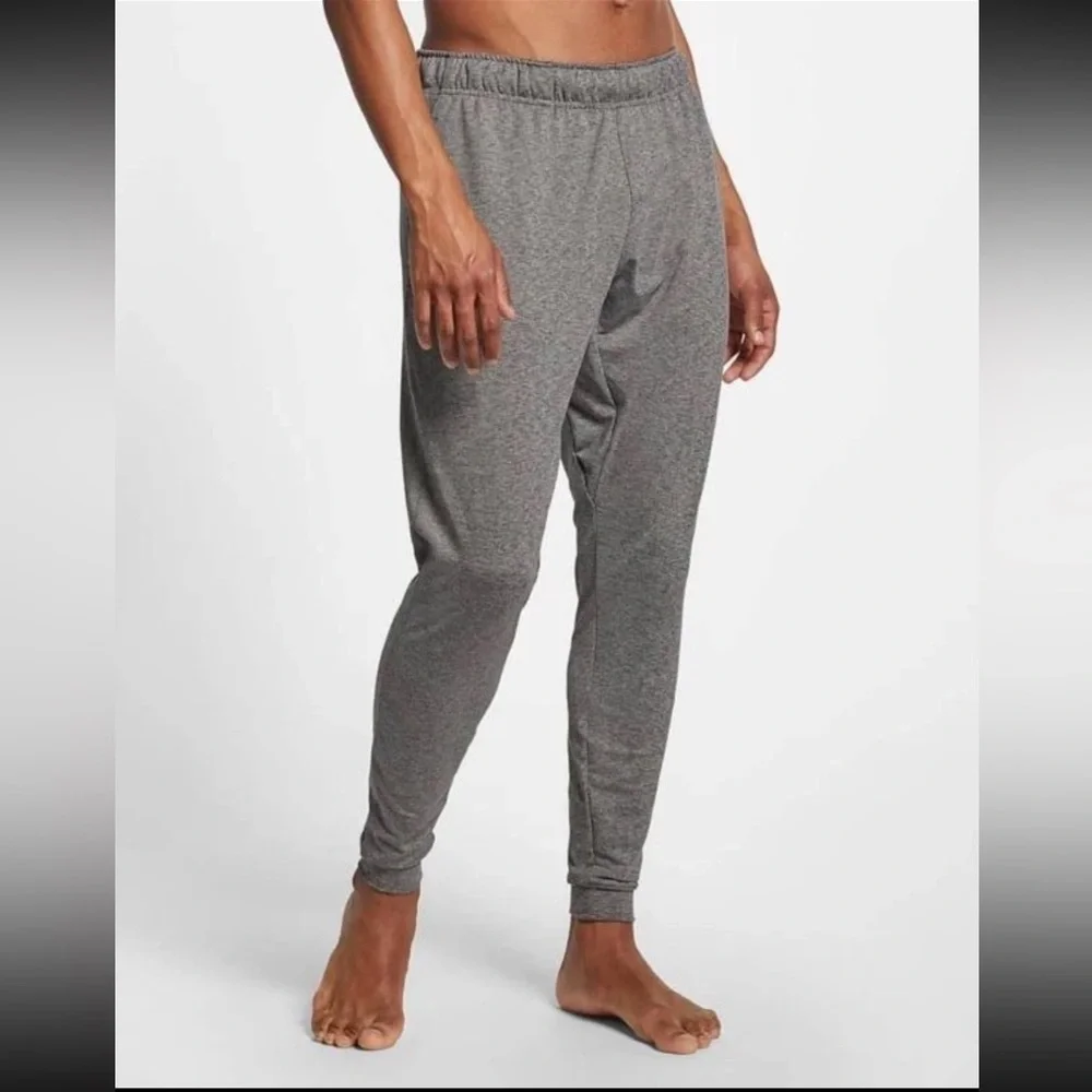 Nike Yoga Gray Heather Dri-FIT Training Joggers - Picture 1 of 8
